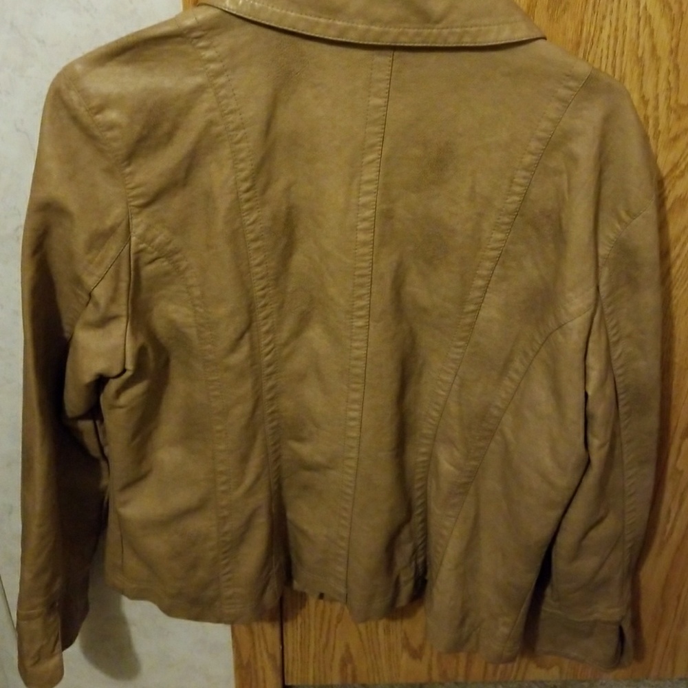 Ami Jacket - image 3